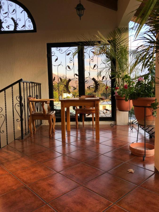 Posada De Los Volcanes Panajachel Ngoại thất bức ảnh